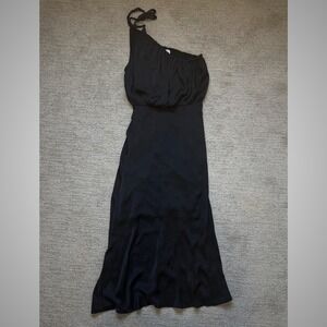 SOLAÍ Black Halter V-Neck Maxi Dress Open Back Gathered Waist Small